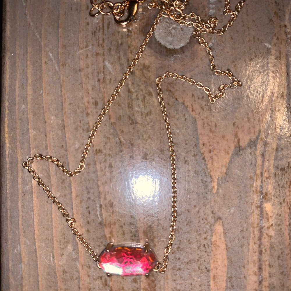 a crystal pink kendra scott